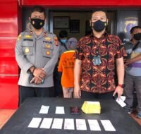 Kasat Reskrim Polres Balikpapan, Kompol Agus Arif Wijayanto SH SIK MH (baju batik). (Foto: Ariel S/Kaltimku.id)