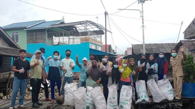 Berita PPU Terkini - Warga Jenebora dimotori Lurah Masrani berhasil tangani sampah.