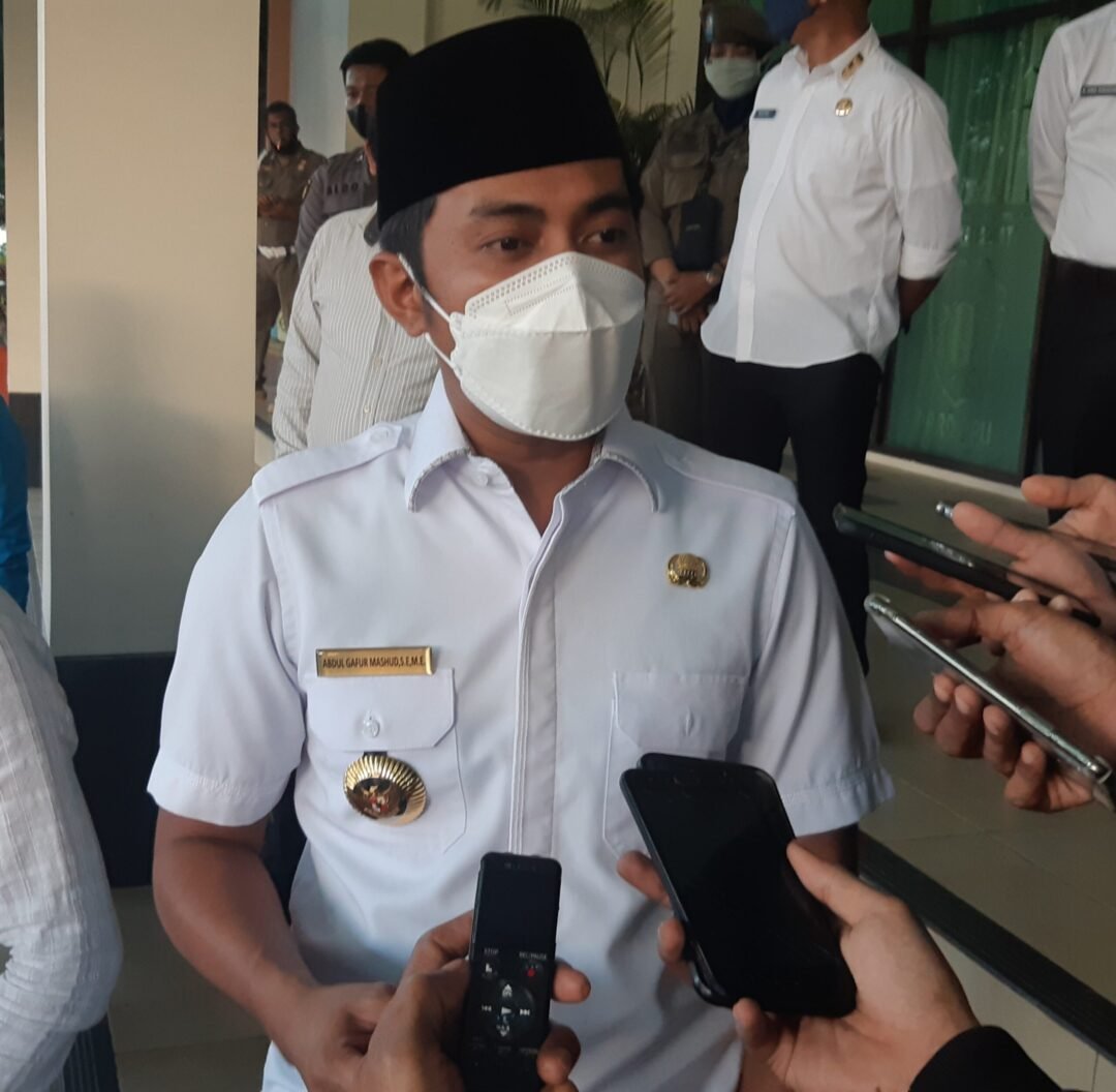 Bupati PPU Abdul Gofur Mas’ud (AGM) menyatakan proyek pembangunan jembatan PPU-Balikpapan berlanjut.