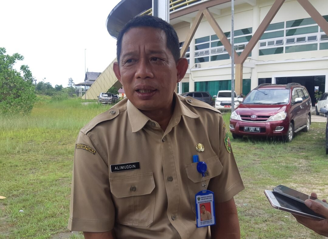 Kepala Dinas Pendidikan Pemuda dan Olahraga (Disdikpora) Kabupaten PPU, Alimuddin.