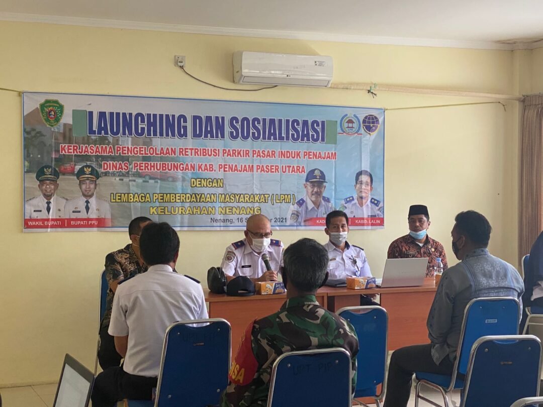 Dishub PPU lakukan kerjasama dengan LPM Nenang tingkatkan penerimaan retribusi parkir.