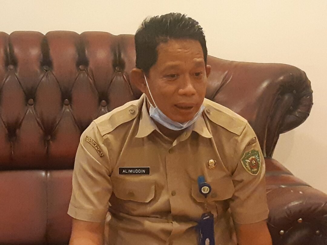 Kepala Disdikpora Kabupaten PPU, Alimuddin