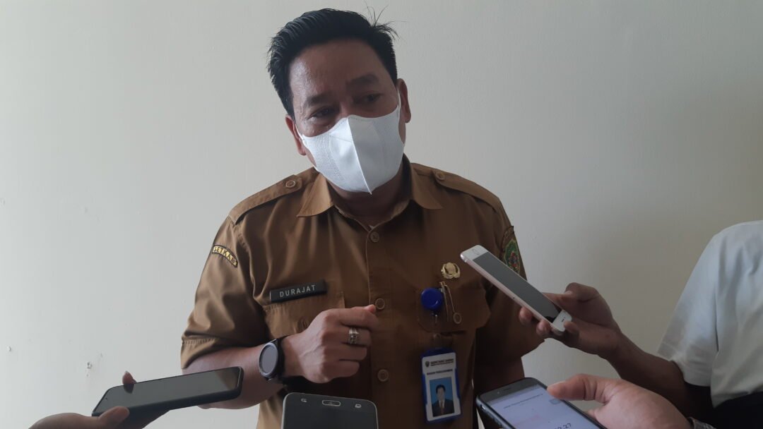 Pelaksana tugas (Plt) Kepala Dinas Perpustakaan dan Arsip (Dispusip) Kabupaten PPU, Durajat