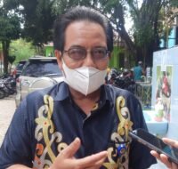 Kepala SMPN 1 Penajam Budi Lestarianto