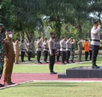 Apel pengamanan Pilkades Serentak PPU 2021 di halaman Mapolres, Senin (13/12/21). (Hum)