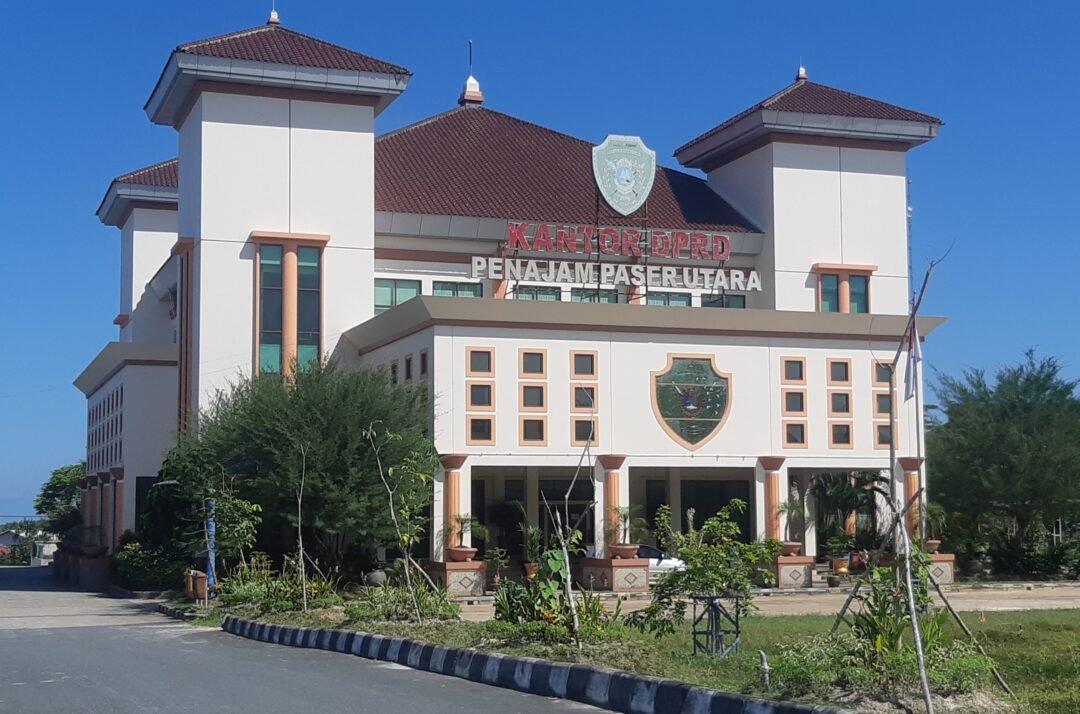 Kantor Sekretariat DPRD Kabupaten Penajam Paser Utara