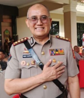 Kombes Pol Dr. Tedy Sopandi, Akademisi dan Perwira Intelijen Pimpin Humas Polda Kaltim