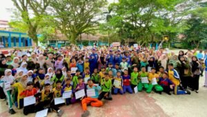 Tanamkan Semangat dan Karakter, Ditpolairud Polda Kaltim Penuhi MPLS SMPN 9 Balikpapan