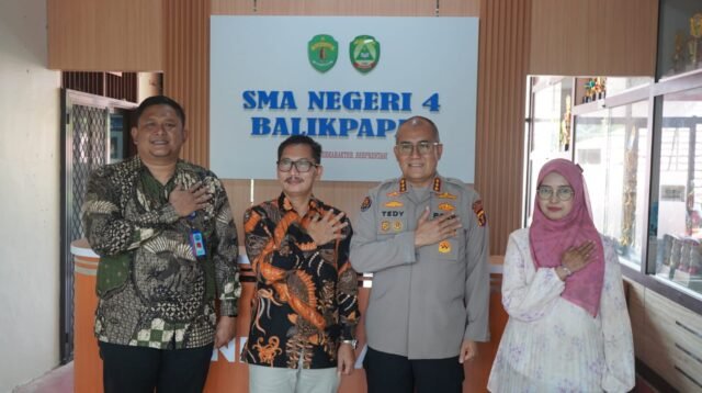 Bidhumas Polda Kaltim Gerbang Edukasi di SMAN 4 Balikpapan: Bongkar Bahaya Narkoba & Modus Licik Peredar