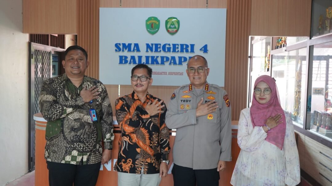 Bidhumas Polda Kaltim Gerbang Edukasi di SMAN 4 Balikpapan: Bongkar Bahaya Narkoba & Modus Licik Peredar