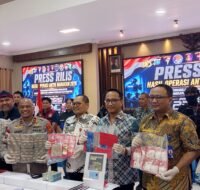 Operasi Antik Mahakam 2026 Lampaui Target! Polda Kaltim Ungkap 300 Kasus, Tangkap 351 Pelaku Hingga Bongkar TPPU Bandar Operasi Antik Mahakam 2026 Lampaui Target! Polda Kaltim Ungkap 300 Kasus, Tangkap 351 Pelaku Hingga Bongkar TPPU Bandar