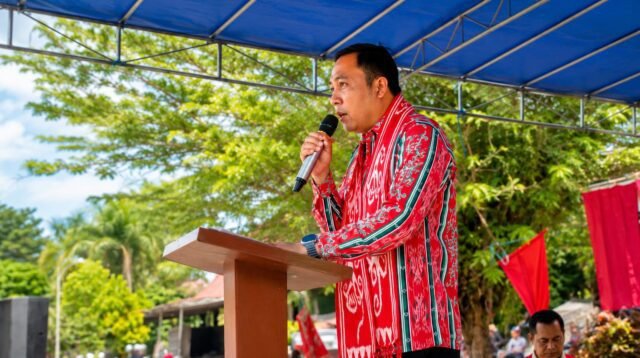 Bupati Resmikan Kantor Presidium Dewan Adat, Perkuat Peran Adat dalam Pembangunan Kubar