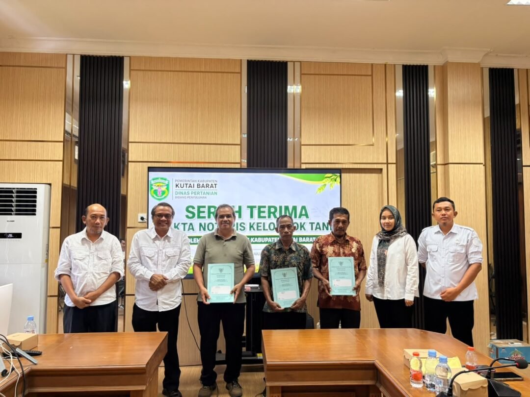 Pemkab Kubar Perkuat Legalitas Kelompok Tani, 47 Kelompok Terima Akta Notaris