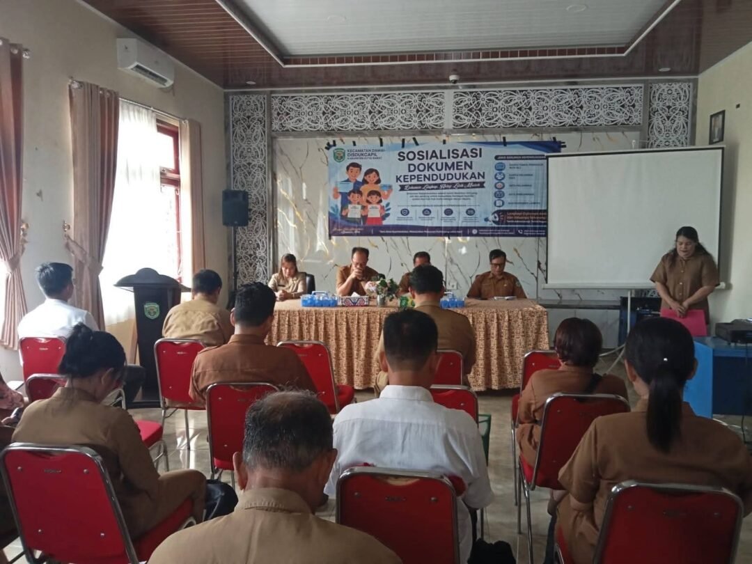 Gelar Sosialisasi Dokumen Kependudukan di Kecamatan Damai, Disdukcapil Kubar Dorong Tertib Administrasi