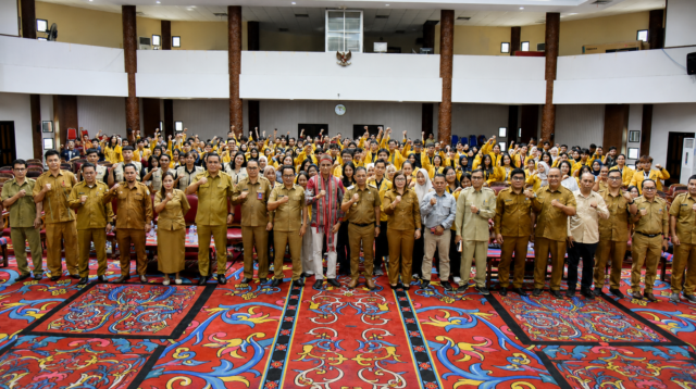 Wabup Kubar Sambut 183 Mahasiswa KKN, Minta Hadirkan Solusi Pembangunan Desa