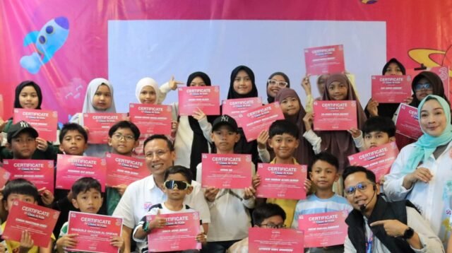 Indosat 5G Perkuat Ekosistem Digital Balikpapan Lancarkan Gaming, Karya Kreatif, Hingga Dorong Pemanfaatan AI Nyata Indosat 5G Perkuat Ekosistem Digital Balikpapan Lancarkan Gaming, Karya Kreatif, Hingga Dorong Pemanfaatan AI Nyata