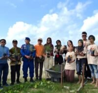 Tanam Cemara Laut, Ditpolairud Polda Kaltim Eratkan Sinergi Lestarikan Pesisir Cegah Abrasi