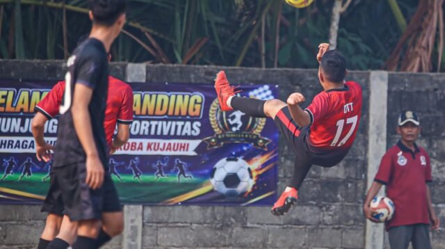 Kemboja Cup 18, Klub Kayu  ‎Rabah Lumpuh dengan  ‎Kartu Merah, Bhazink FC ‎Hempaskan Puma FC