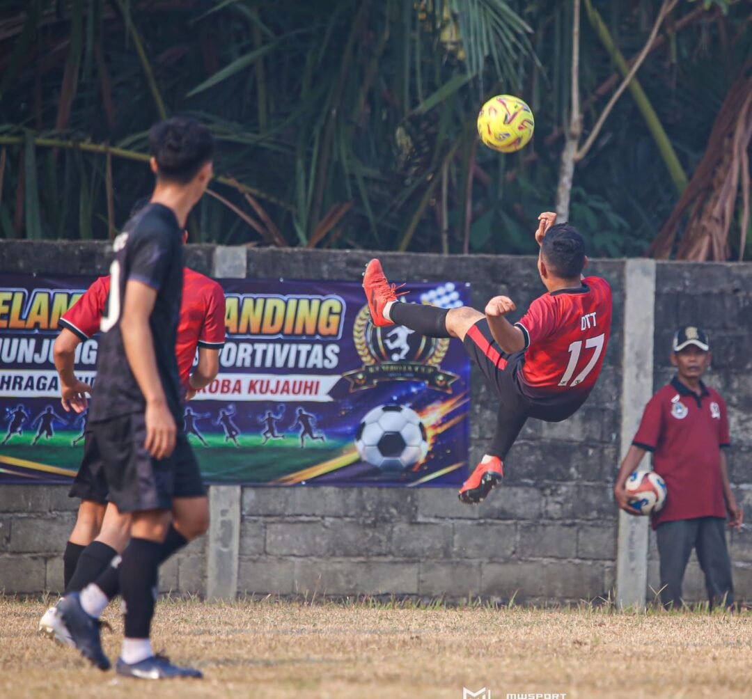 Kemboja Cup 18, Klub Kayu  ‎Rabah Lumpuh dengan  ‎Kartu Merah, Bhazink FC ‎Hempaskan Puma FC