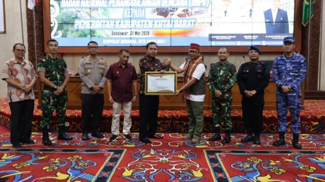 Banjir Kutai Barat, BNPB Kirim Ratusan Paket Bantuan Logistik