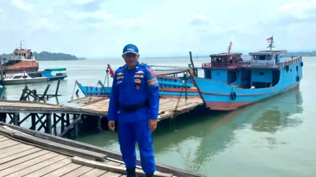 Satpolairud Polres Kutim Perketat Patroli di Perairan Sangkulirang, Tekankan Keselamatan & Kelengkapan Dokumen Satpolairud Polres Kutim Perketat Patroli di Perairan Sangkulirang, Tekankan Keselamatan & Kelengkapan Dokumen