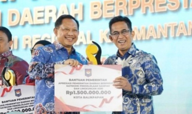 Balikpapan Sabet Kota Terbaik II Pengelolaan Sampah & Lingkungan Asri Se-Kalimantan