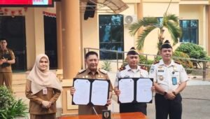 Imigrasi Hadir di MPP HST, Bupati Rizal: Masyarakat Tak Perlu Lagi Urus Paspor Jauh jauh keluar Daerah
