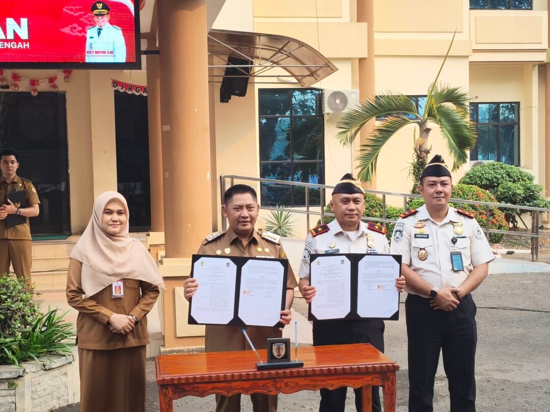 Imigrasi Hadir di MPP HST, Bupati Rizal: Masyarakat Tak Perlu Lagi Urus Paspor Jauh jauh keluar Daerah