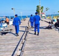 Patroli Liburan di Kenyamukan, Ditpolairud Kaltim Tegaskan Larangan Alat Tangkap Ikan Merusak & Keselamatan Anak