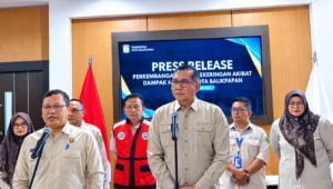 Dampak El Nino, PTMB Sebut 38 Ribu Sambungan Rumah Terdampak Penurunan Debit Air Baku Dampak El Nino, PTMB Sebut 38 Ribu Sambungan Rumah Terdampak Penurunan Debit Air Baku