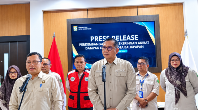 Dampak El Nino, PTMB Sebut 38 Ribu Sambungan Rumah Terdampak Penurunan Debit Air Baku Dampak El Nino, PTMB Sebut 38 Ribu Sambungan Rumah Terdampak Penurunan Debit Air Baku
